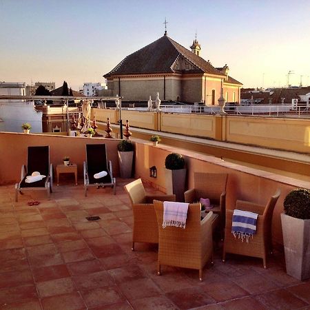 Life Apartments San Vicente Sevilla Exterior foto
