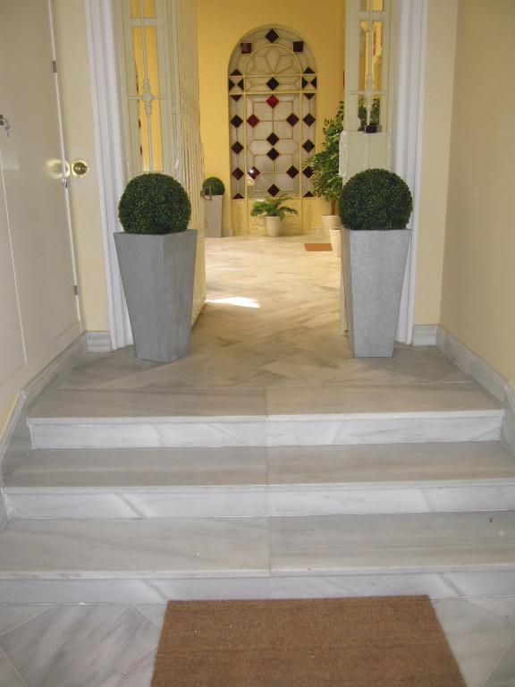 Life Apartments San Vicente Sevilla Exterior foto