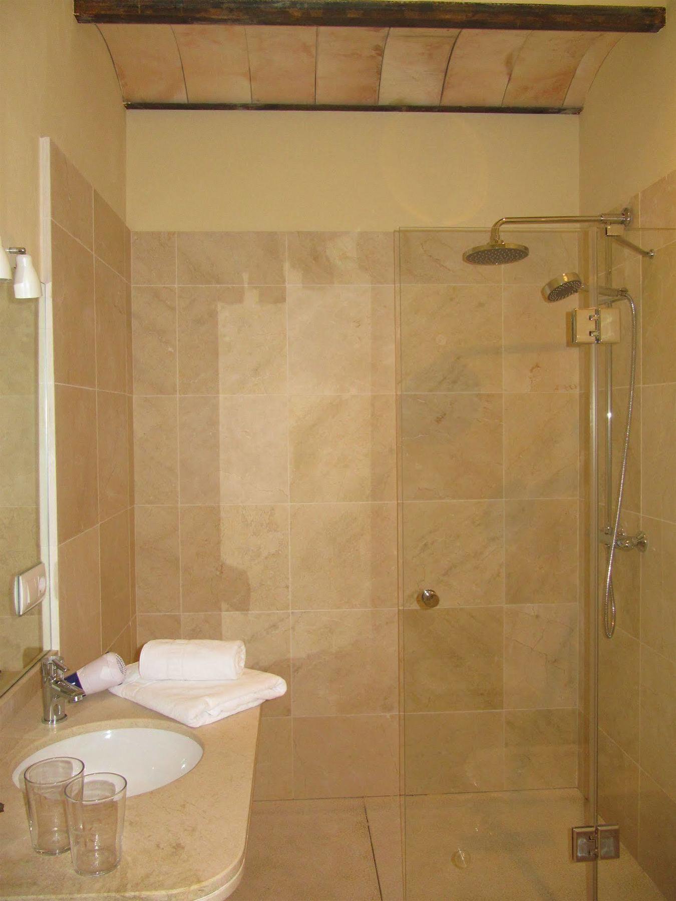 Life Apartments San Vicente Sevilla Exterior foto